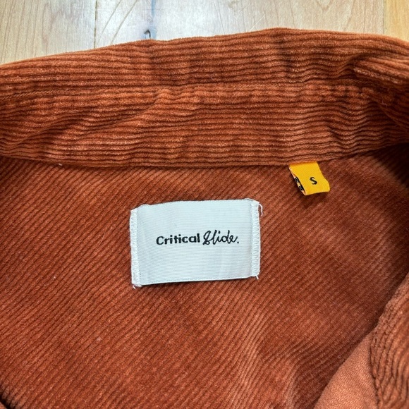 The Critical Slide Lazy Boy Long-Sleeve Shirt Corduroy Shacket - Picture 2 of 10